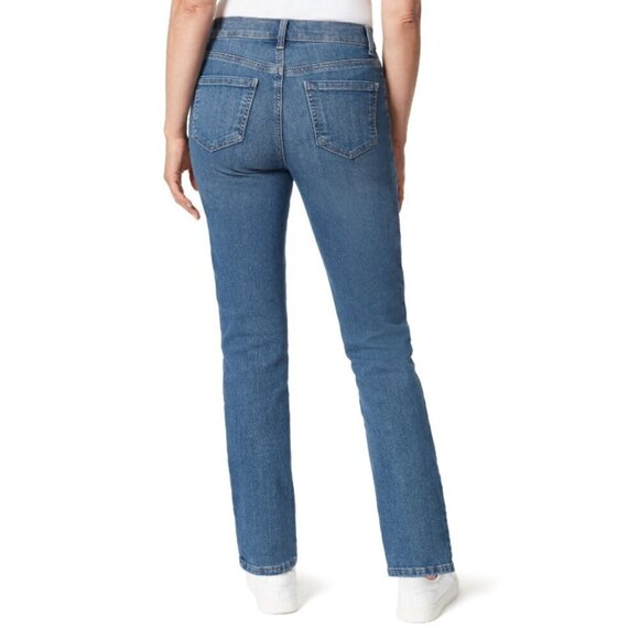 Gloria Vanderbilt Petite Amanda High Rise Straight-Leg Light Wash Jeans, NWT - Picture 3 of 8